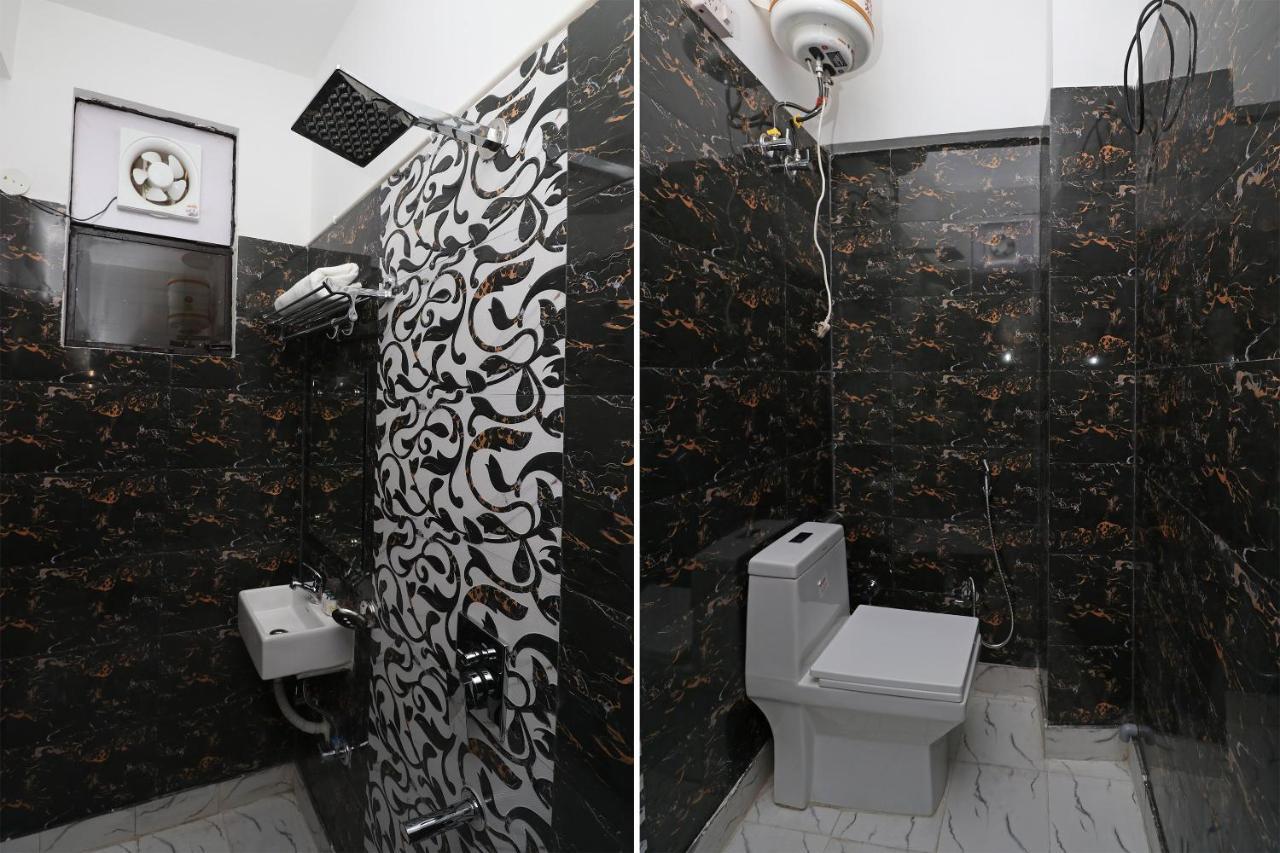 Oyo 25130 Hotel Royal Inn Új-Delhi Kültér fotó